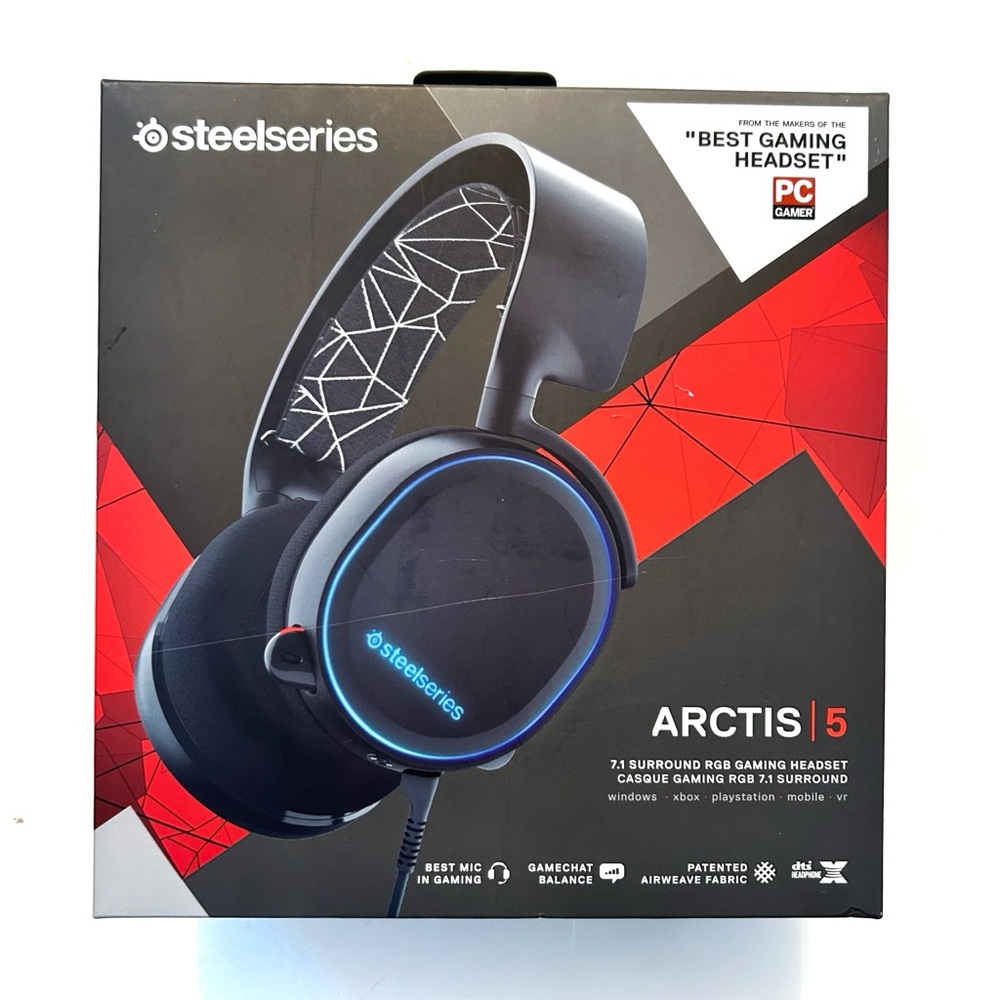 SteelSeries Arctis 5 Gaming Headset Black 7.1 Surround RGB Mic DTS Headphone X